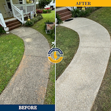 Professional-Quality-House-Washing-and-Driveway-Washing-project-in-Fairehope-AL 1